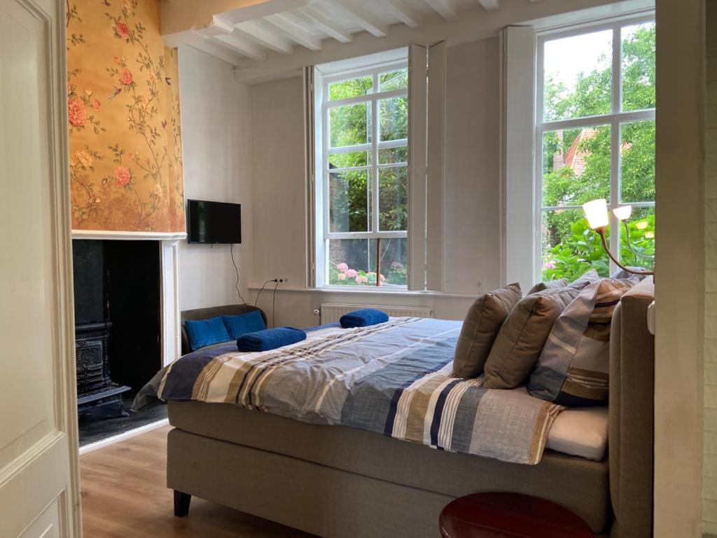 Tuinkamer In Monumentaal Pand Veere Exteriör bild